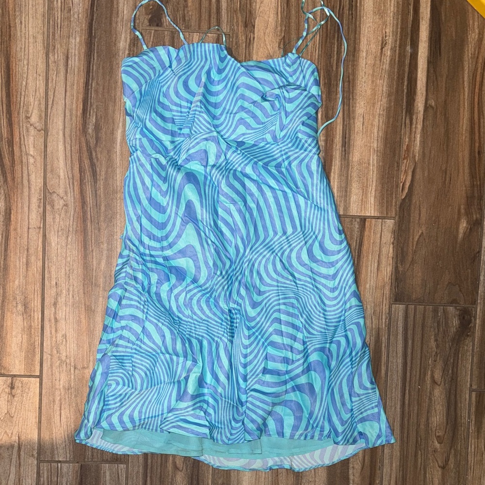 Zara Blue and White Swirl Pattern Dress